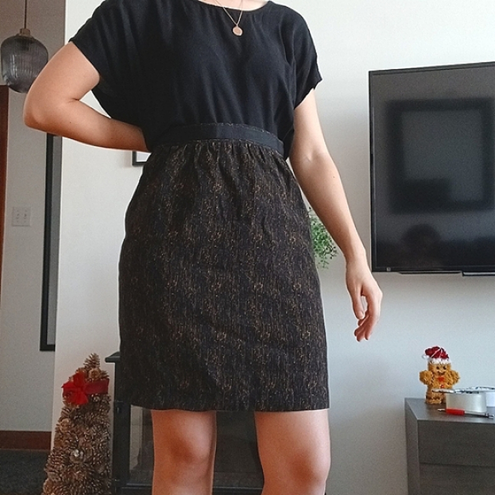 FREE w/$30 Purchase; Black & Orange Tulip Skirt